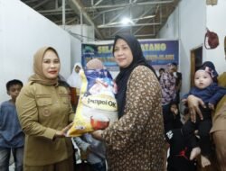 Wali Kota Palopo Serahkan Bantuan Kepada 2 LKS