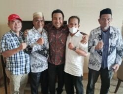 Cerita Bupati Saat Detik-detik Pemberian Rehabilitasi 2 Guru Di-PTDH